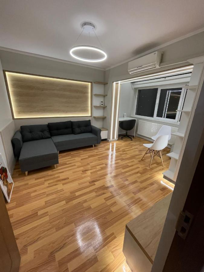 Iulius Loft Apartment Iasi Bagian luar foto